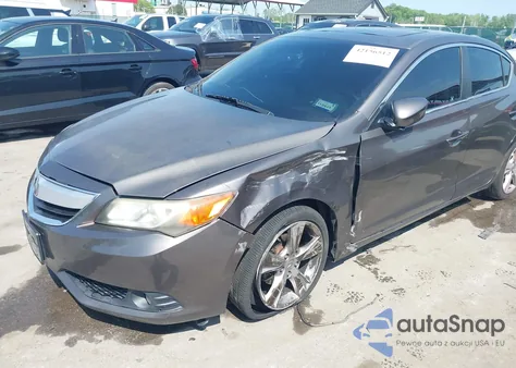 2013 Acura Ilx 2.0L z USA, uszkodzony, nr VIN 19VDE1F53DE006702